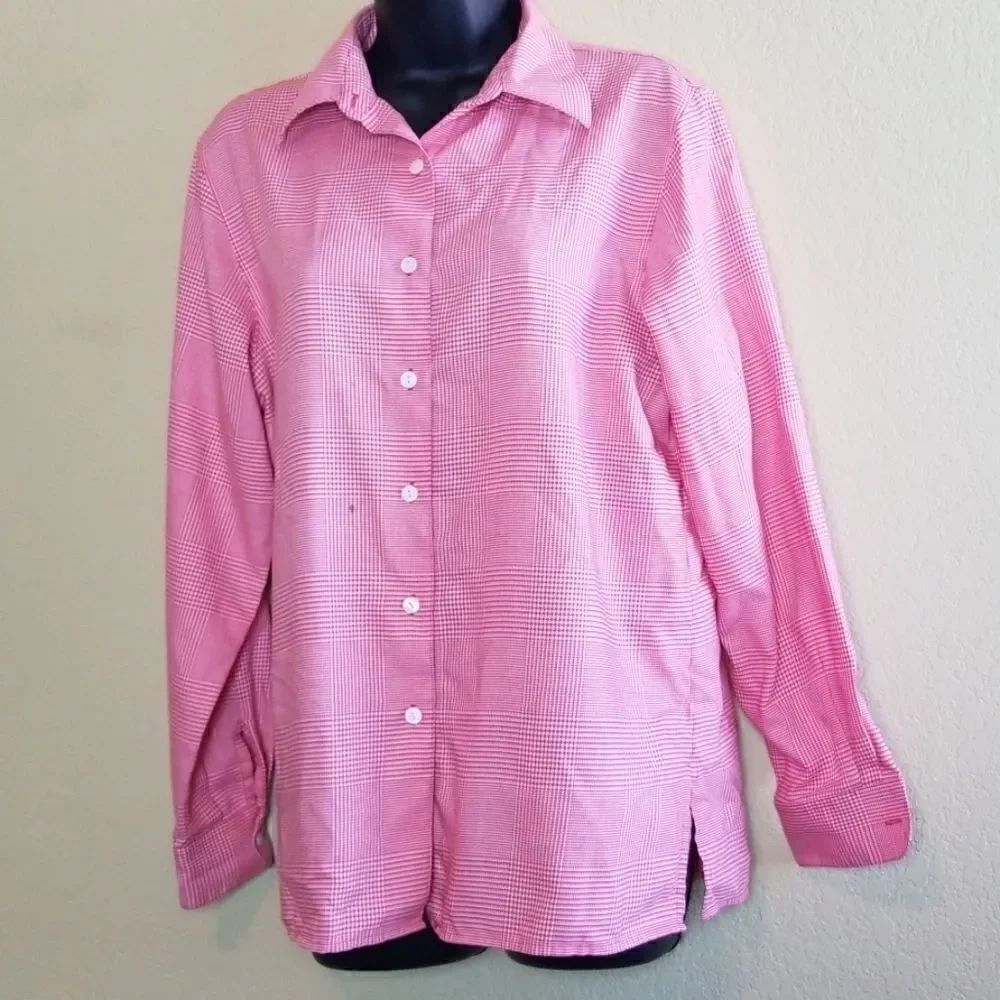 Foxcroft Houndstooth Button Down Top